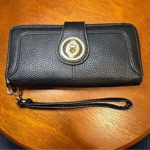 Tracy Zhou Gray Wristlet Phone Clutch Wallet
